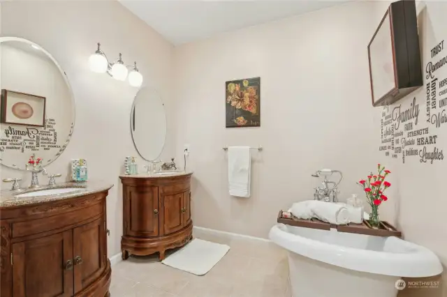 3rd FULL bathroom with double vanities and awesome soaking tub!