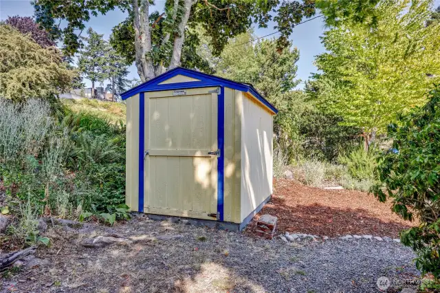 Storage shed