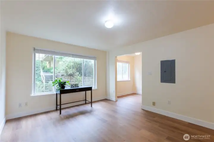 Living room area into enter into the kitchen