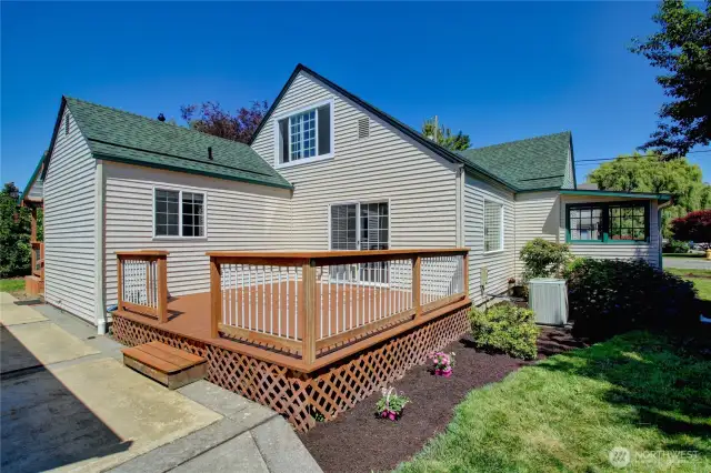 Another deck for lots of sunlight!