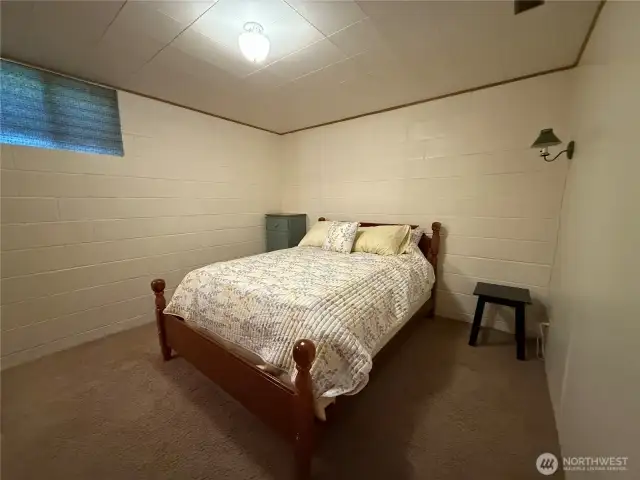 basement finished room