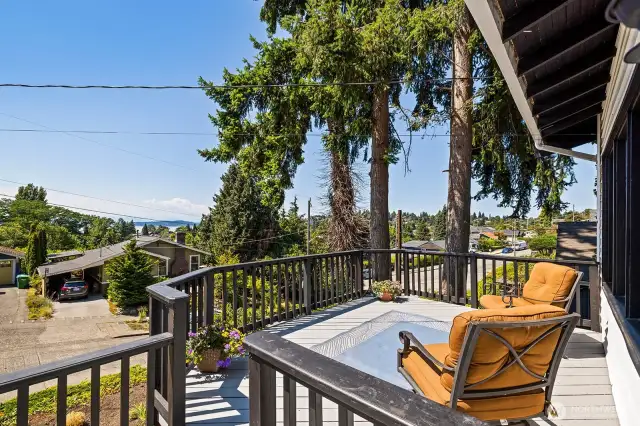 Deck facing West