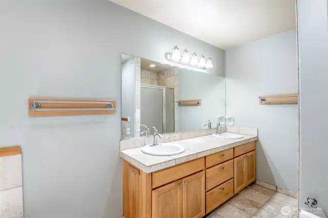 5 Piece Master Bathroom