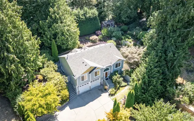 A Beautiful Place to Call Home, Walking Distance to The Fair and Downtown!  Don't Miss Out! Come Tour This Beautiful Home Today!