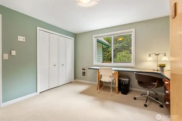 Bedroom 1 or Office