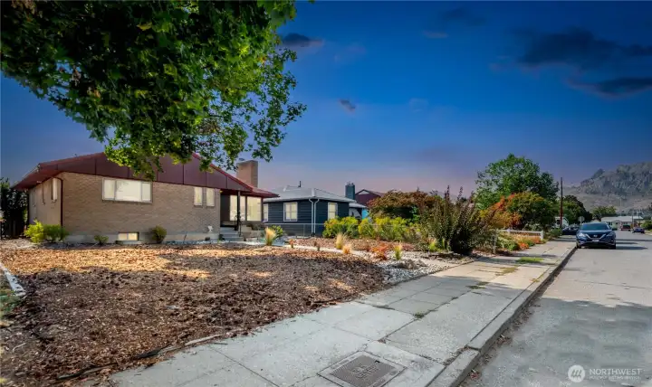 Timeless brick home, low maintenance curb appeal and beautiful mountain views. Conveniently located near parks, schools, and downtown Wenatchee.