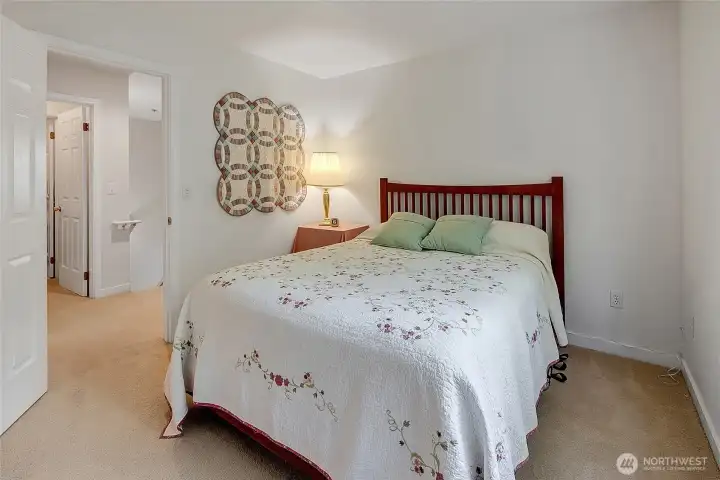 2nd bedroom.