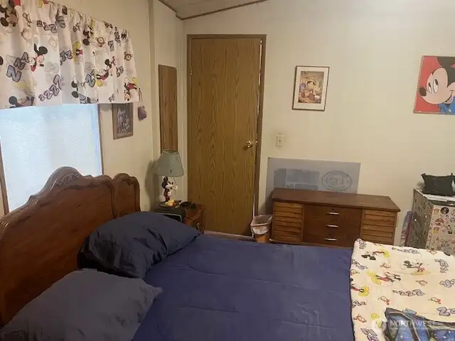Primary bedroom.