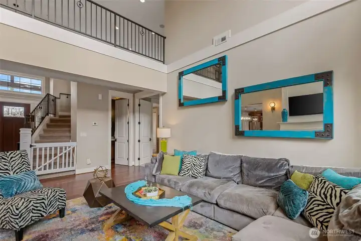 Light and bright living room.