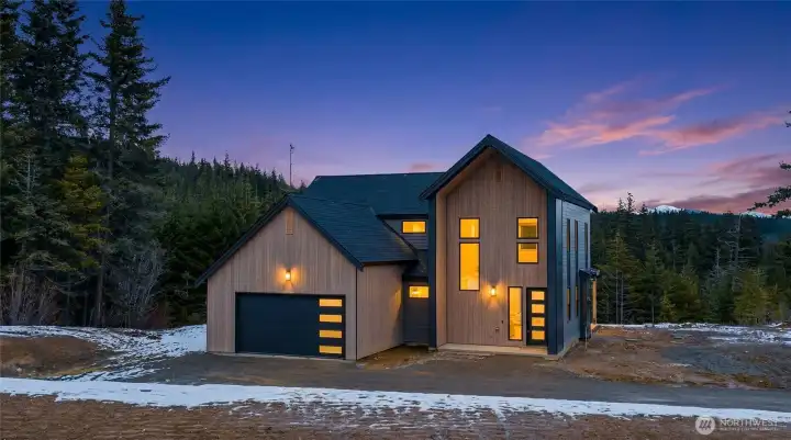 Photos, plans and elevations may be examples representing the community, community amenities, homes or artist’s renderings that may not accurately represent the actual condition of a homesite or home as constructed, and may also contain options and upgrades which are not included in the sale. Trailside Homes reserves the right to make changes to floor plans, specifications, dimensions, design and elevations without prior notice. Stated dimensions and square footage, if applicable, are estimated and should not be used as representations of the home’s actual size.