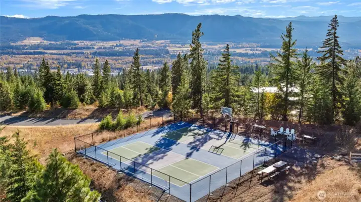 Photos, plans and elevations may be examples representing the community, community amenities, homes or artist’s renderings that may not accurately represent the actual condition of a homesite or home as constructed, and may also contain options and upgrades which are not included in the sale. Trailside Homes reserves the right to make changes to floor plans, specifications, dimensions, design and elevations without prior notice. Stated dimensions and square footage, if applicable, are estimated and should not be used as representations of the home’s actual size.