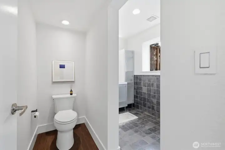 Bathroom (virtually staged)