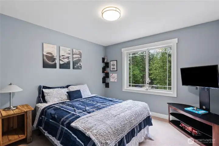 Spare bedroom on upper level (no longer staged)