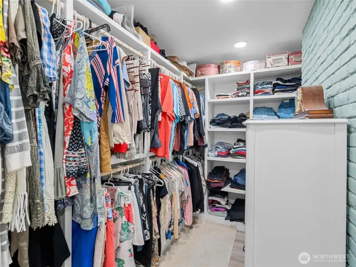 Walk in Closet