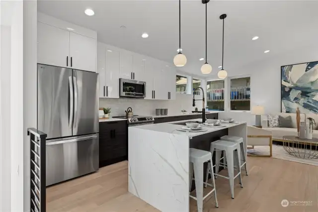 Stunning kitchen featuring high-end finishes, perfect for entertaining.