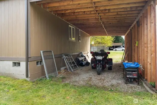 Carport