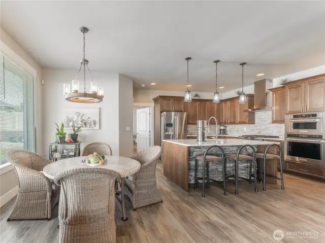 Eating Nook off Kitchen