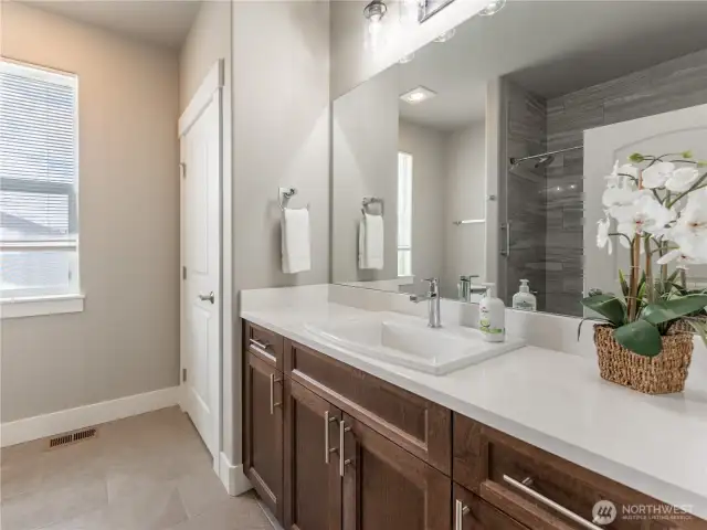 Heated Floors in Main Bathroom