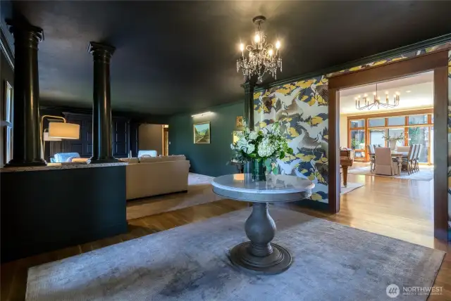 A show stopping space to welcome guests!