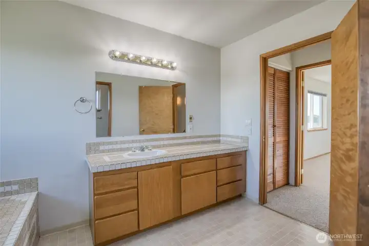 3rd Floor Bathroom