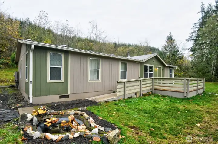 3 Bedroom, 2 Bath with 1568 Sq Ft.