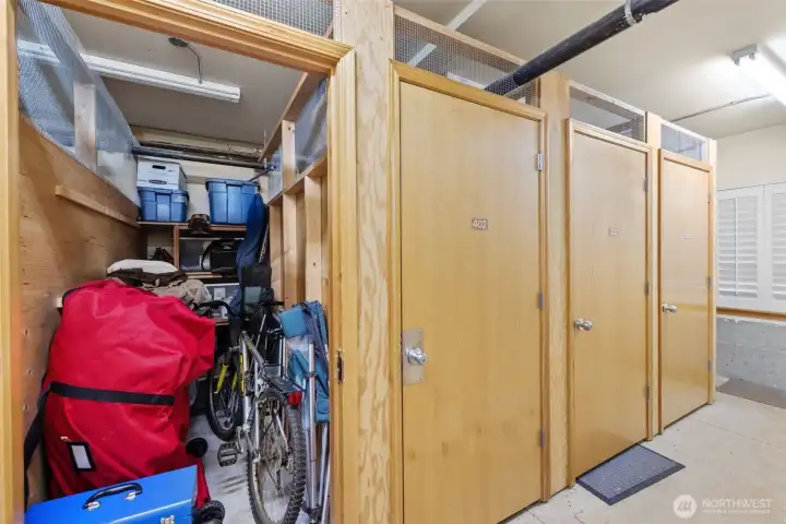 Easy access Storage unit on ground floor