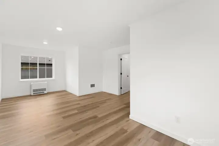 Bonus Room/Flex Space