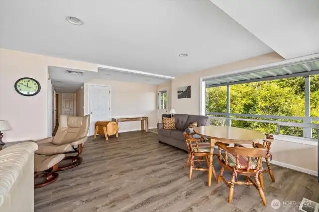 New flooring in most spaces.