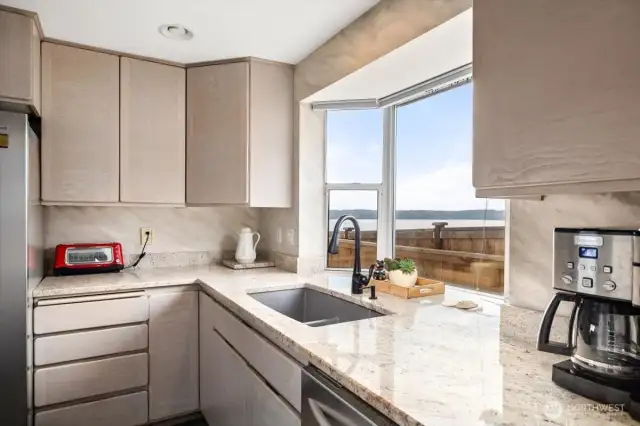 The kitchen sink has a view!