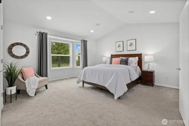 Primary Bedroom: Upper Level