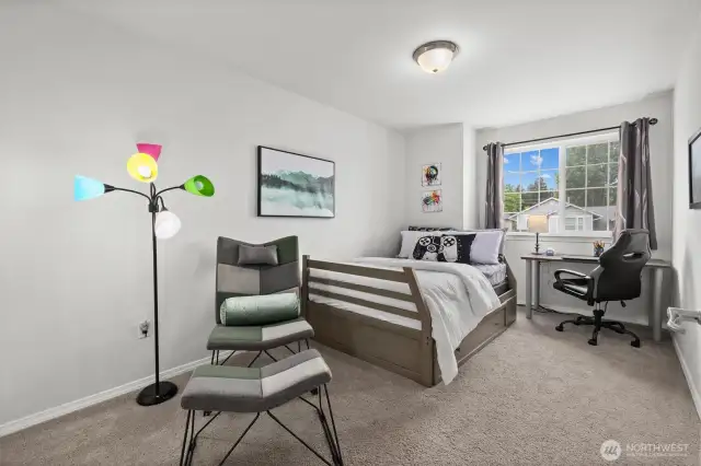 Bedroom 3: Upper Level