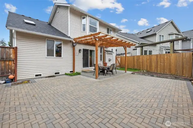 Garden space on the right of the image.