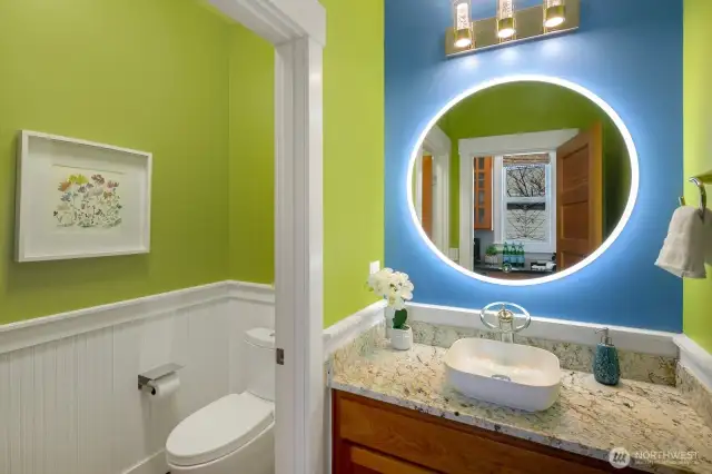 Downstairs powder room across from Butler's Pantry.