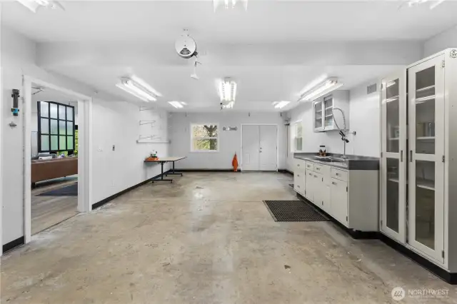 Huge basement shop space provides for even more flex uses!