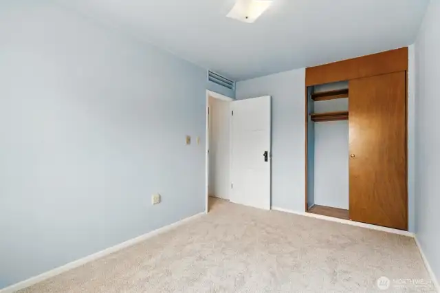 Bedroom #1