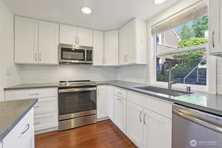 Updated kitchen with SS appliances