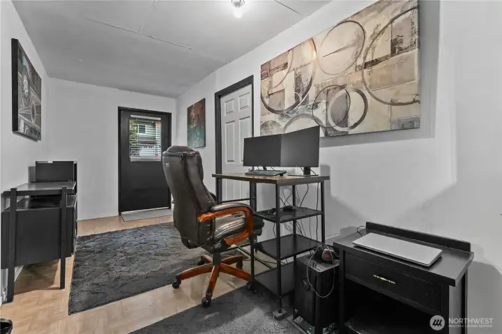 Perfect WFH setup with remodeled garage office