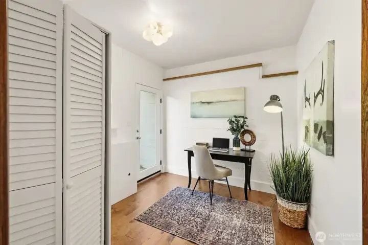 Lots of options for use in this 83 sq. ft. finished space!  Sellers had a twin bed along the south wall for guests and a desk on the opposite wall.