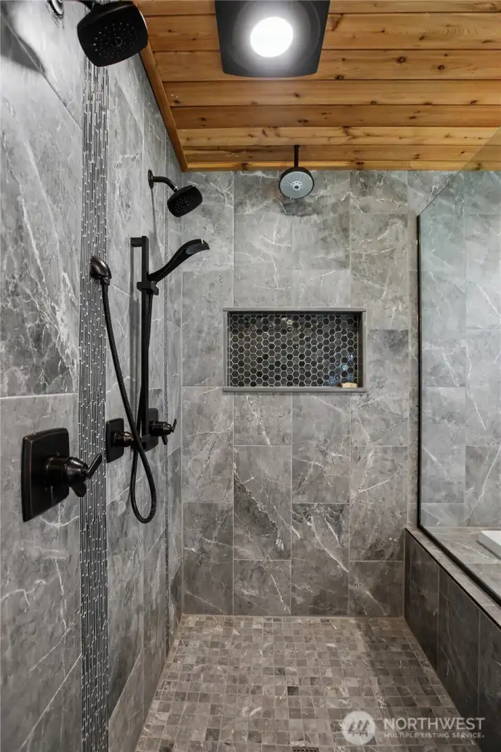 Triple-headed walk-in shower shower
