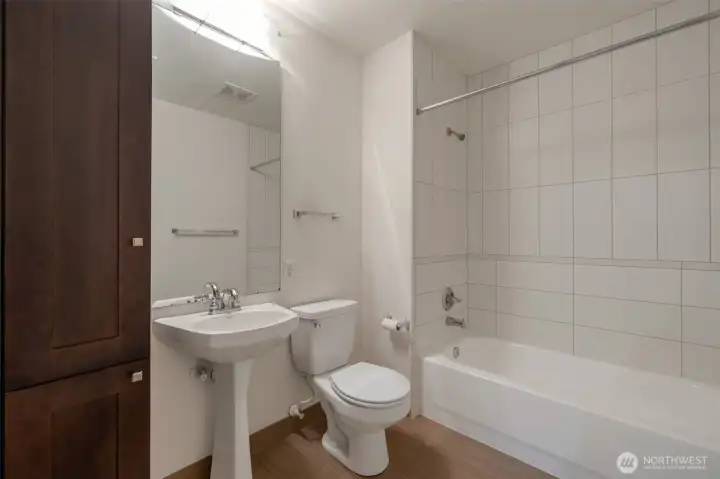 Bathroom w linen closet