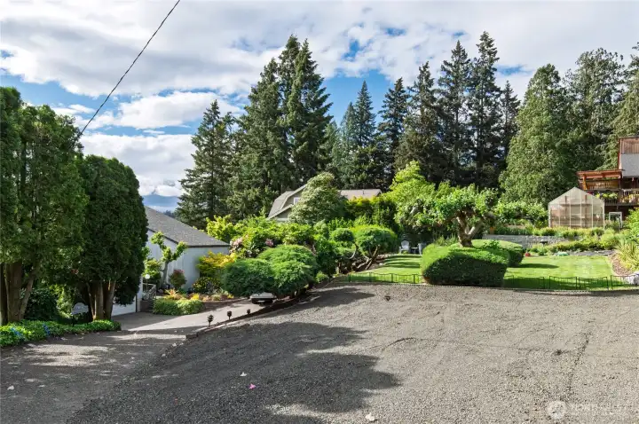 Additional parking for RV , guests or boat trailer.
