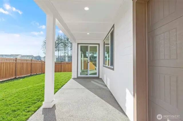 Photos of completed home on a different lot (Same Floor Plan)