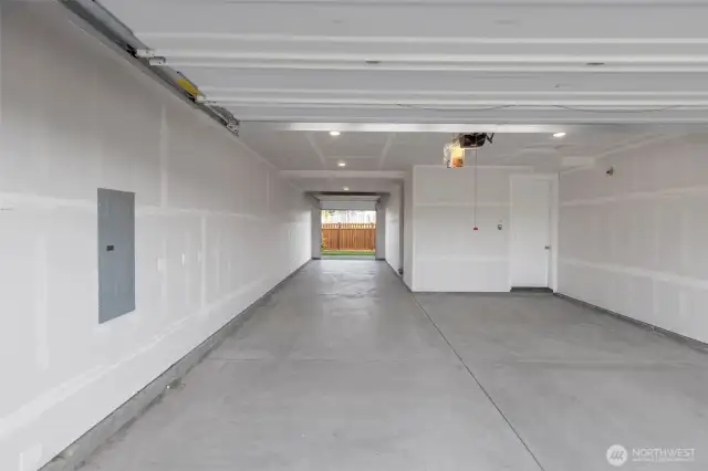Photos of completed home on a different lot (Same Floor Plan)