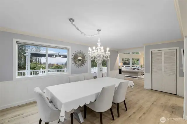 Room for large table & more