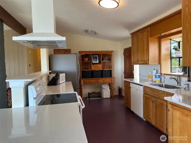 upper kitchen