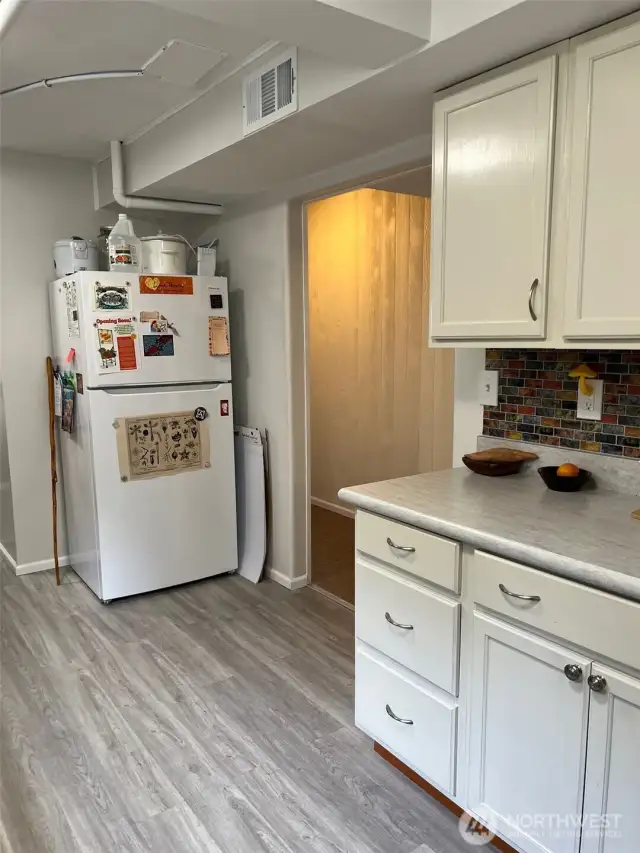 lower kitchen
