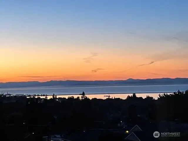 Living View