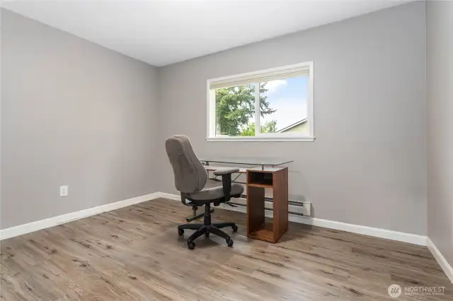 Upstairs bedroom #2