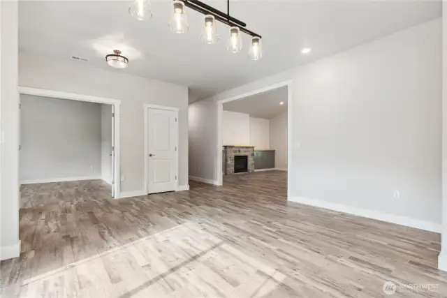 PHOTOS ARE FOR ILLUSTRATION PURPOSES ONLY. CHECK WITH LISTING BROKER ON STANDARD FEATURES