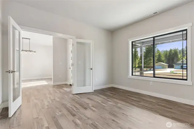 PHOTOS ARE FOR ILLUSTRATION PURPOSES ONLY. CHECK WITH LISTING BROKER ON STANDARD FEATURES